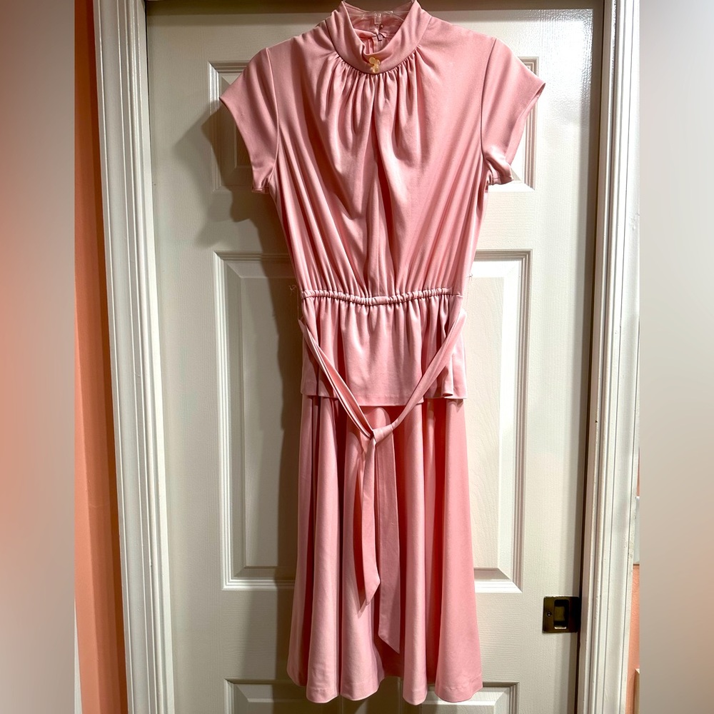 Vintage Lightweight Pink 100% Polyester Dress XS S